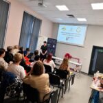 Wykład pt. „Zdrowa głowa w pracy i po pracy – świadome budowanie równowagi” w ramach projektu „Kobiece Zdrowie – Żyj Aktywnie”.